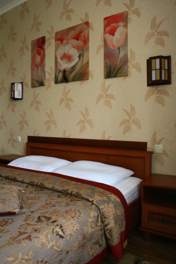 Don Kihot Hotel Novovolyns'k الغرفة الصورة